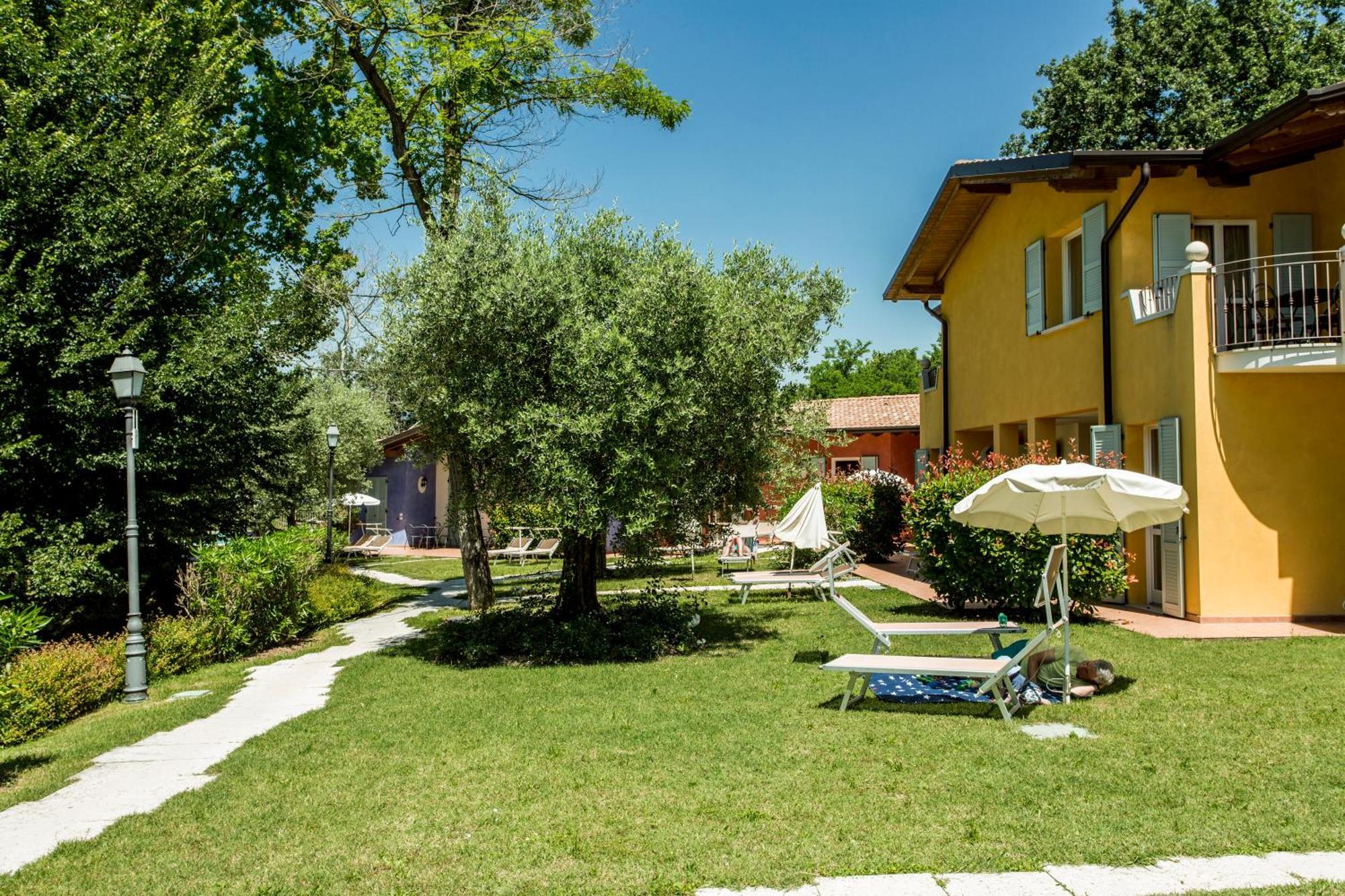 Appartamenti Il Ruscello Manerba del Garda Exterior photo